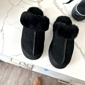 Ugg slippers